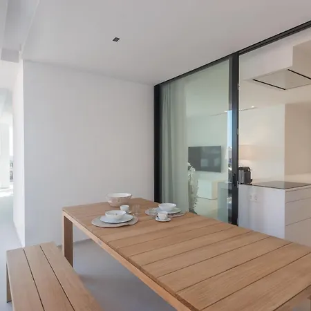 Infinity 1-1 Luxe Partial Sea View 3b Ferienhaus